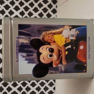 Disney World & Nestlé 25th Anniversary Tin Vintage 1996